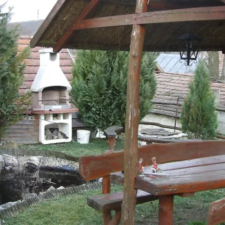 Nagytaban Vendeghaz Guest house Bajna